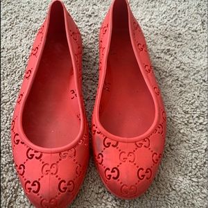 Gucci flats